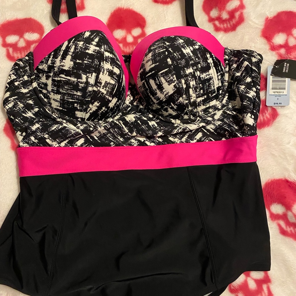 Torrid Black and Pink Abstract Tankini Top